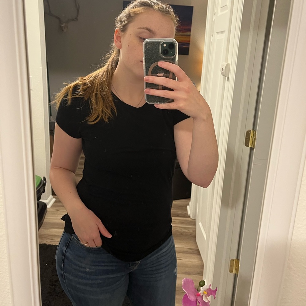 Plain Black Bobbie Brooks T-Shirt for Women (medium)